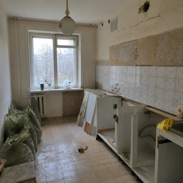 Ремонт кухни в панельке: смета и фотоотчёт